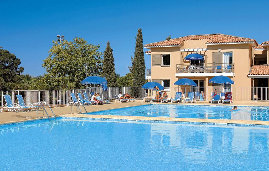 Residence Odalys Les Oceanides La Londe-les-Maures Exterior foto